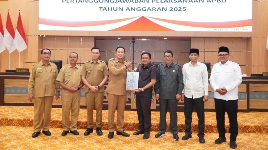 DPRD Lamongan Setujui Raperda Pertanggungjawaban Pelaksanaan APBD TA 2025