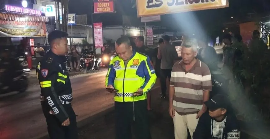 Nenek 80 Tahun Tewas Tertabrak Motor Saat Menyeberang di Rejotangan