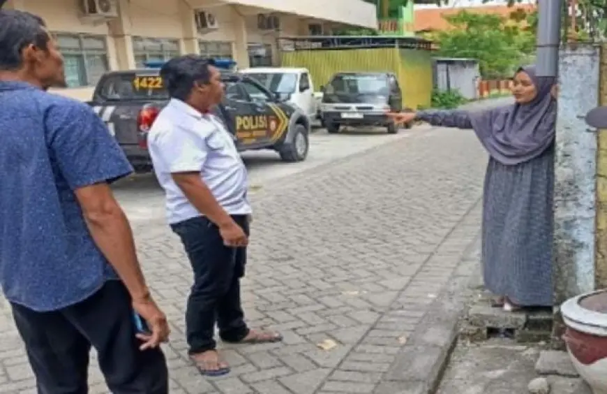 Aksi Pencurian Motor di Bungah Gresik Terekam CCTV, Pelaku Bersarung dan Berjaket Masih Diburu