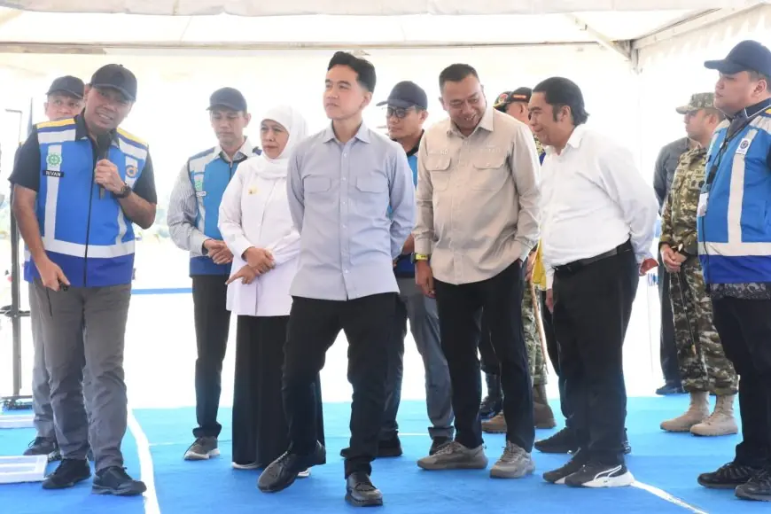 Tinjau Tol Prosiwangi, Wapres Gibran Pastikan Percepatan Konektivitas Ujung Timur Jawa