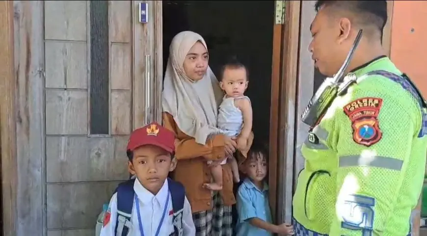 Pulang Sekolah Jalan Kaki hingga Tersesat, Siswa SD Diselamatkan Polisi dan Diantar Ke Rumah