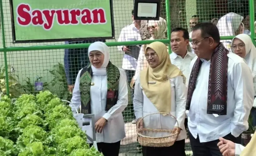 Menteri LH RI Sebut SMAN 1 Gresik Layak Jadi Model Sekolah Ramah Lingkungan Nasional