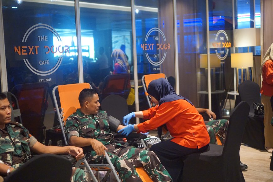 ASTON Madiun Satukan Langkah Kemanusiaan melalui Donor Darah