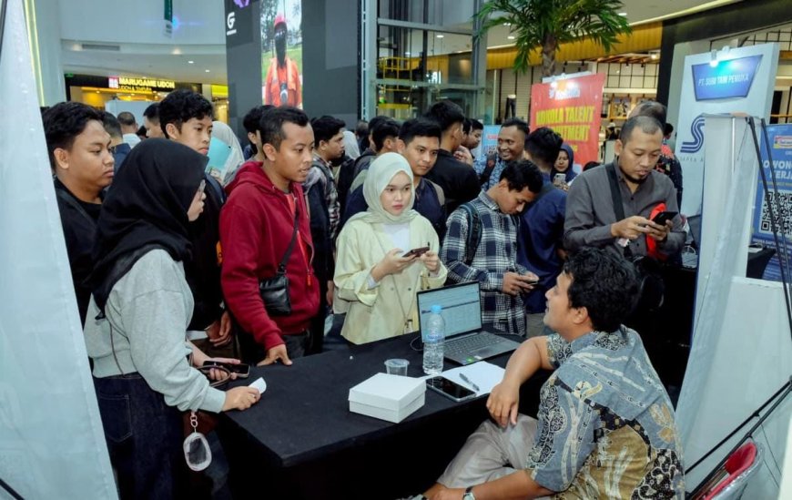 Job Fair Tematik Gresik 2026, Bupati Yani: Perkuat SDM Lokal, Perusahaan Wajib Laporkan Hasil Rekrutmen