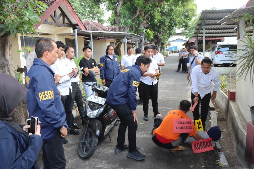 Peragakan 26 Adegan, Polisi Bongkar Kronologi Suami Bunuh Istri di Situbondo