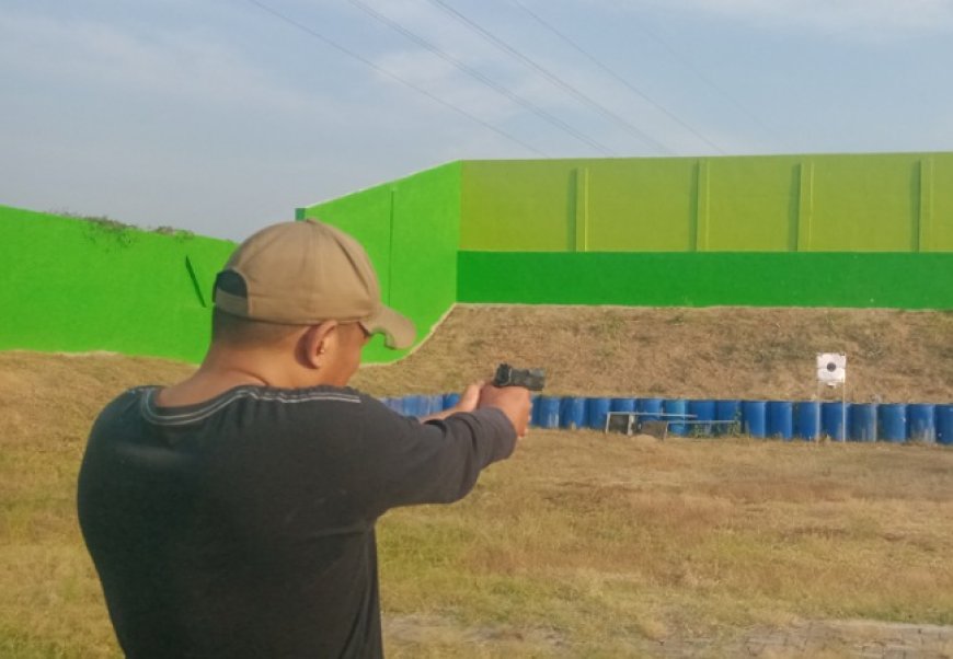 Teknik Dasar Menembak Pistol Ketua Perbakin Jombang